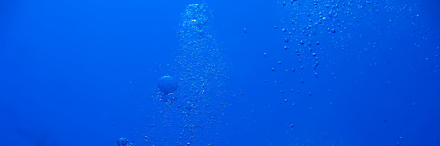 Bubbles in blue water